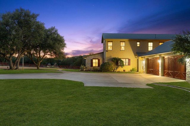 4401 Whirlwind CV, Spicewood, TX 78669
