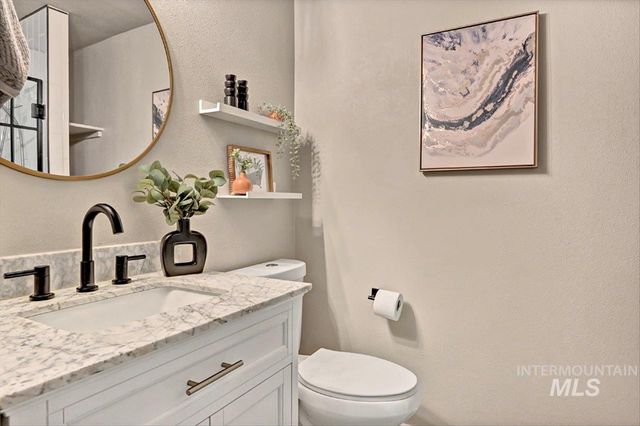 2920 N Arthur, Boise, ID 83703