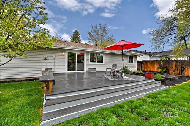 2920 N Arthur, Boise, ID 83703