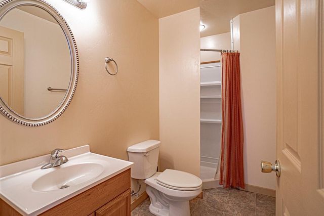 913 Bellview Avenue, Ashland, OR 97520