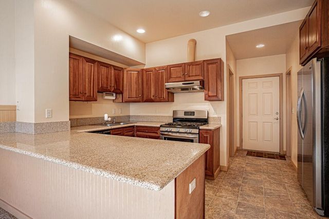 913 Bellview Avenue, Ashland, OR 97520
