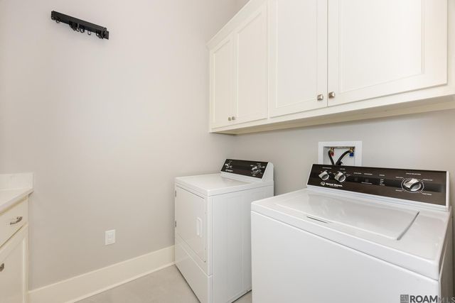 336 Sycamore Cir, Brusly, LA 70719