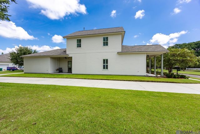 336 Sycamore Cir, Brusly, LA 70719