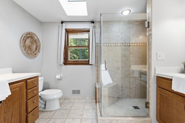 W342S4524 Moraine Hills DRIVE, Dousman, WI 53118