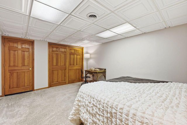W342S4524 Moraine Hills DRIVE, Dousman, WI 53118