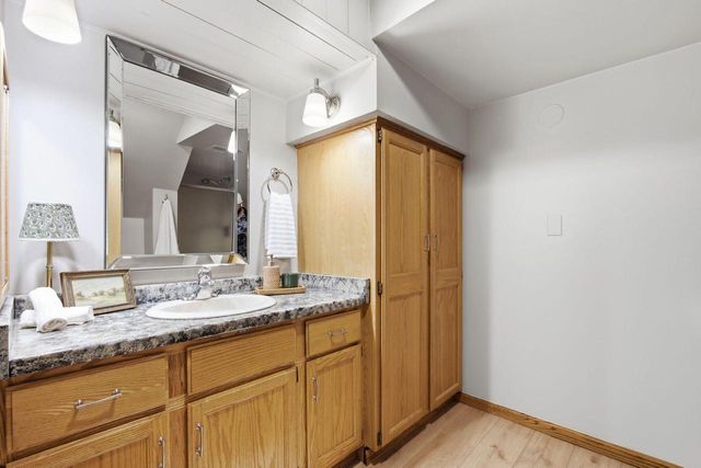 W342S4524 Moraine Hills DRIVE, Dousman, WI 53118