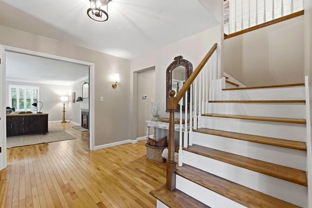 W342S4524 Moraine Hills DRIVE, Dousman, WI 53118