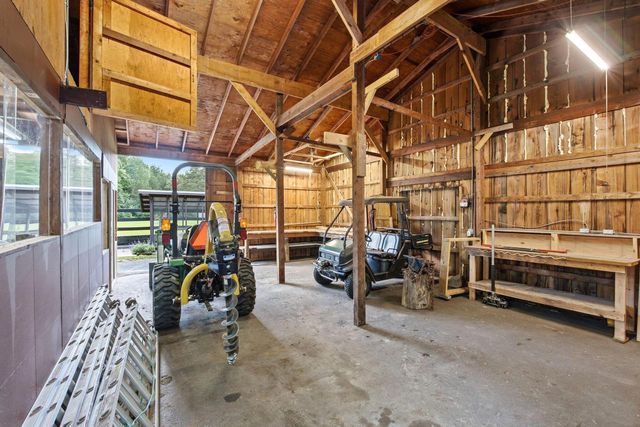 W342S4524 Moraine Hills DRIVE, Dousman, WI 53118