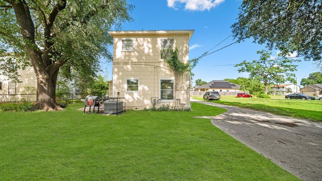 13 13th Street N 15, Texas City, TX 77590