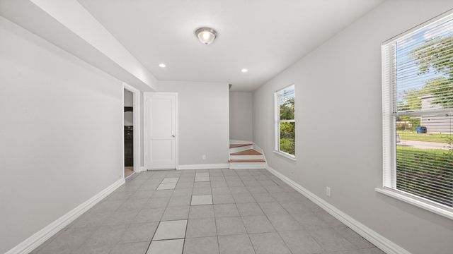 13 13th Street N 15, Texas City, TX 77590