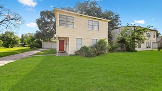 13 13th Street N 15, Texas City, TX 77590