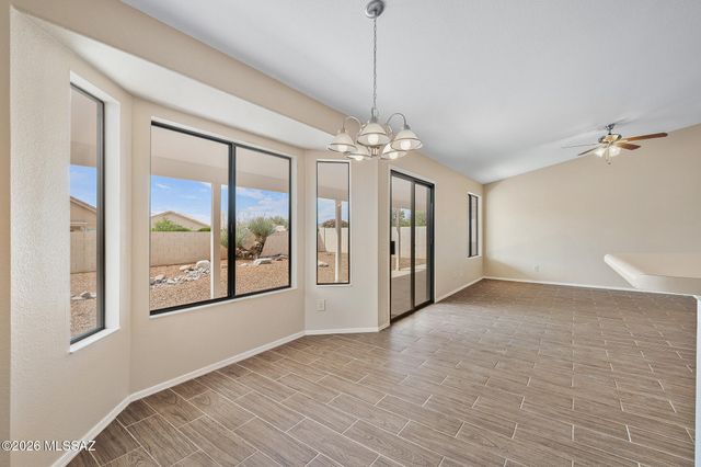 38230 S Elbow Bend Drive, Tucson, AZ 85739