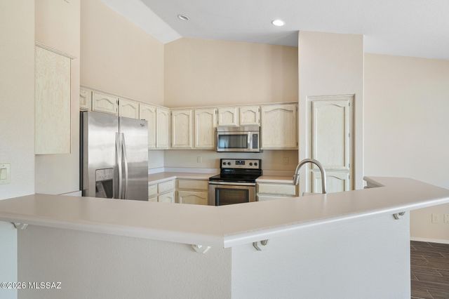 38230 S Elbow Bend Drive, Tucson, AZ 85739