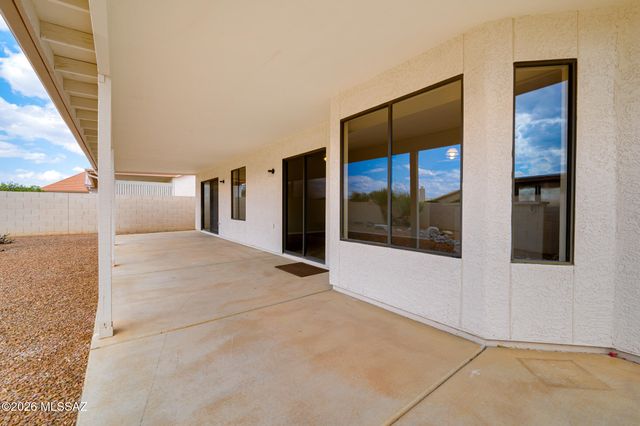 38230 S Elbow Bend Drive, Tucson, AZ 85739