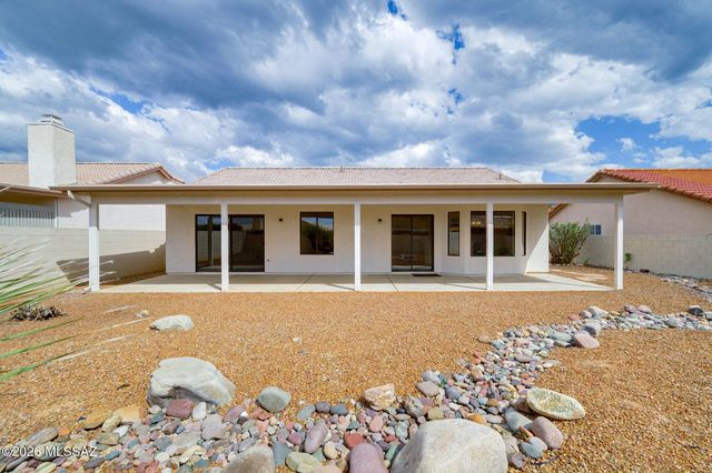 38230 S Elbow Bend Drive, Tucson, AZ 85739