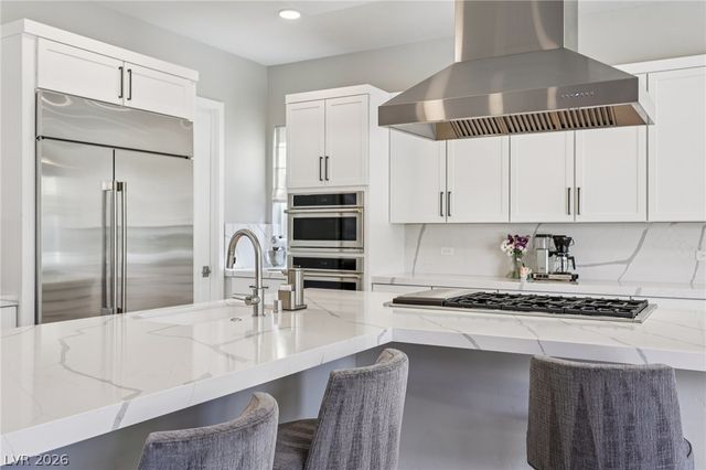 461 Vista Sunset Avenue, Las Vegas, NV 89138