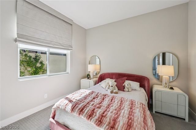 461 Vista Sunset Avenue, Las Vegas, NV 89138