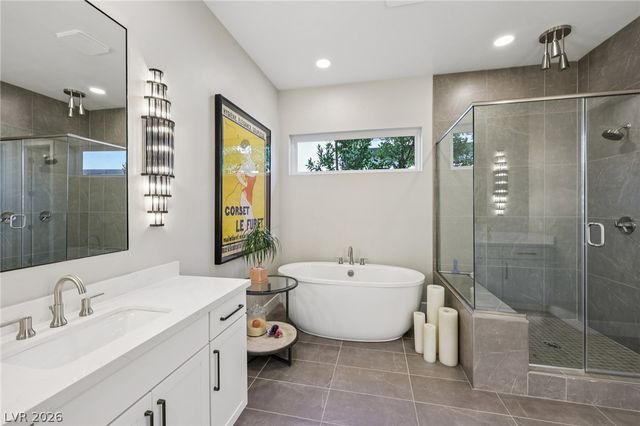 461 Vista Sunset Avenue, Las Vegas, NV 89138