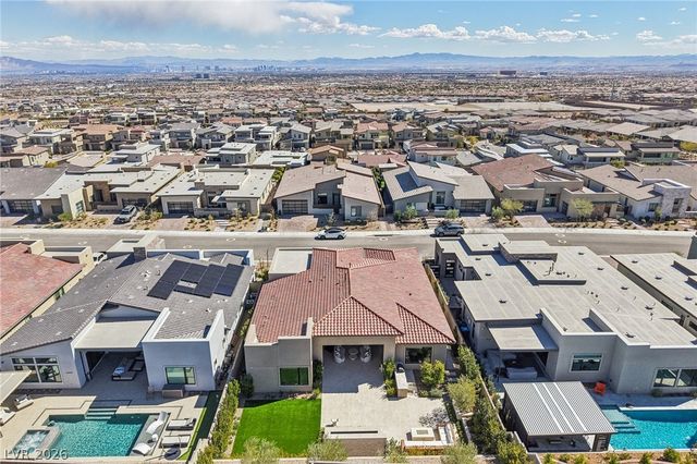 461 Vista Sunset Avenue, Las Vegas, NV 89138