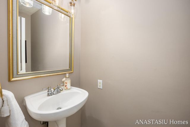 7023 Dunloe Court, Cannon Twp, MI 49306