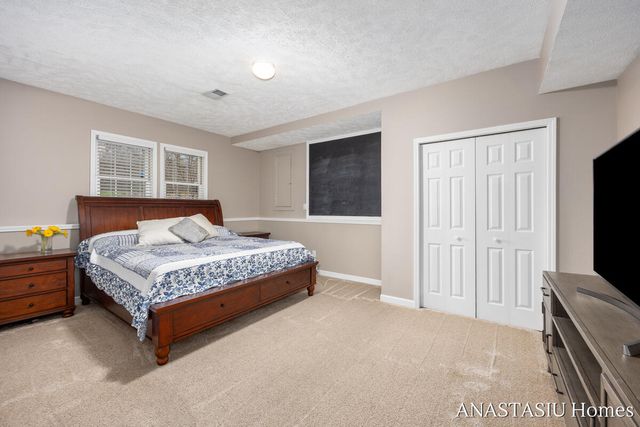 7023 Dunloe Court, Cannon Twp, MI 49306