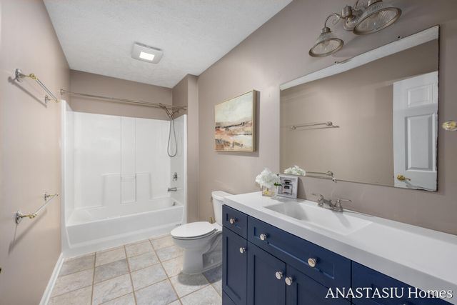 7023 Dunloe Court, Cannon Twp, MI 49306