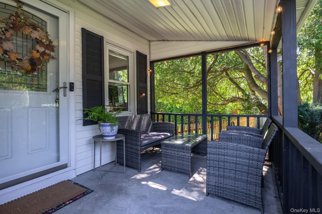 12 Ingersoll Street, Huntington Station, NY 11746 — photo 3