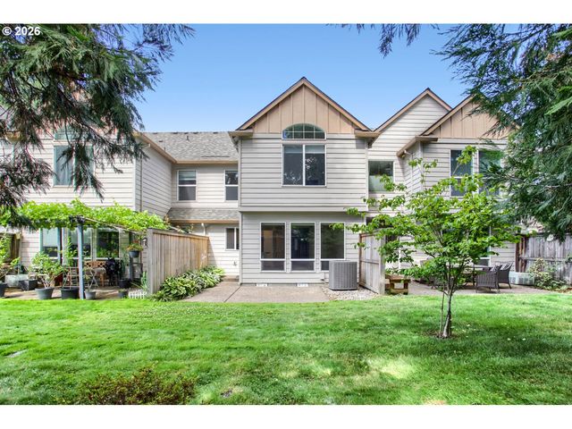 22020 Sw GRAHAMS FERRY Rd APT C, Tualatin, OR 97062