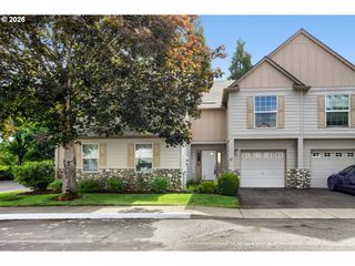 22020 Sw GRAHAMS FERRY Rd APT C, Tualatin, OR 97062