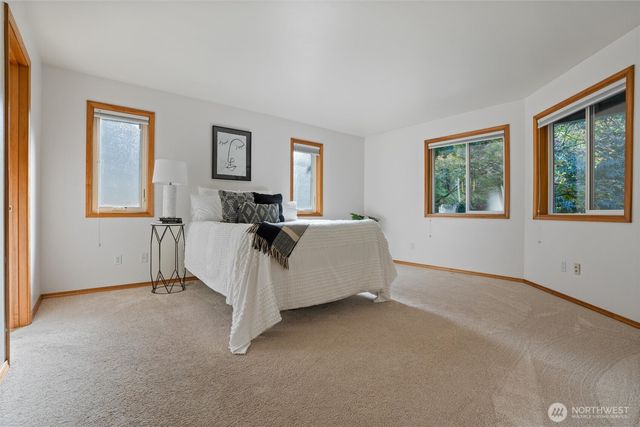 606 Tufts Avenue E, Port Orchard, WA 98366