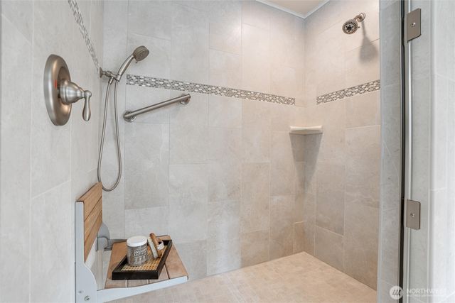 606 Tufts Avenue E, Port Orchard, WA 98366