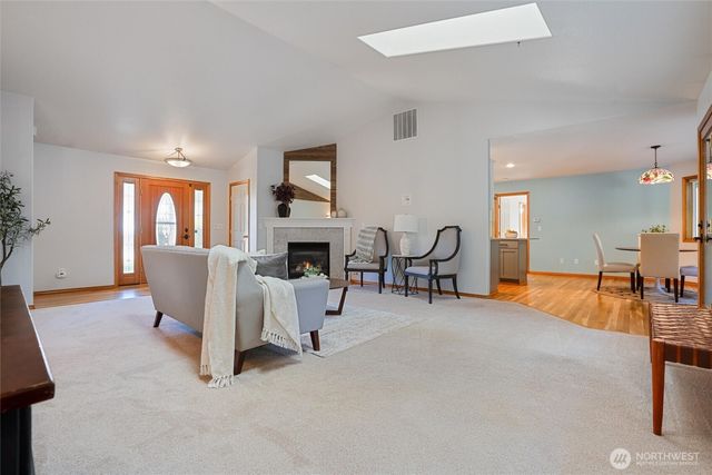 606 Tufts Avenue E, Port Orchard, WA 98366