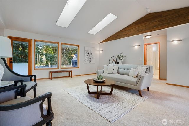 606 Tufts Avenue E, Port Orchard, WA 98366