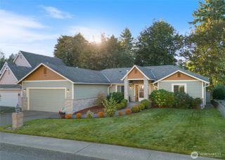 606 Tufts Avenue E, Port Orchard, WA 98366