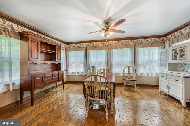 2065 SPOTSWOOD DR, Locust Grove, VA 22508