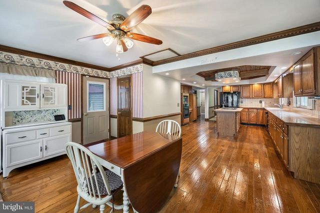 2065 SPOTSWOOD DR, Locust Grove, VA 22508