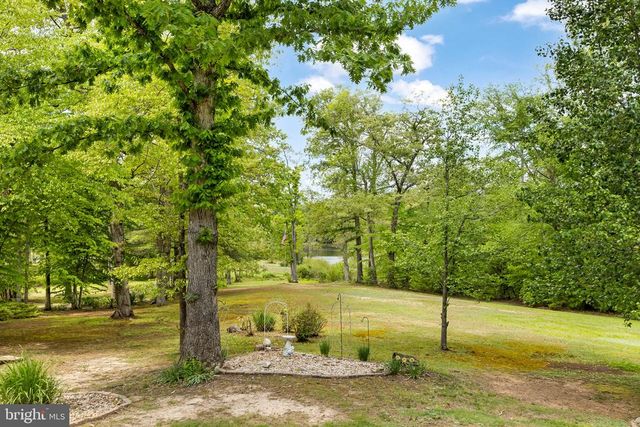 2065 SPOTSWOOD DR, Locust Grove, VA 22508