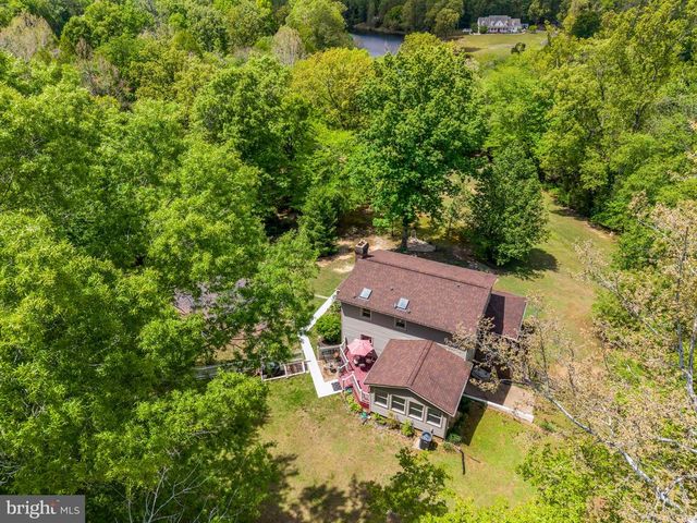 2065 SPOTSWOOD DR, Locust Grove, VA 22508
