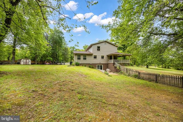 2065 SPOTSWOOD DR, Locust Grove, VA 22508