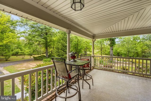 2065 SPOTSWOOD DR, Locust Grove, VA 22508