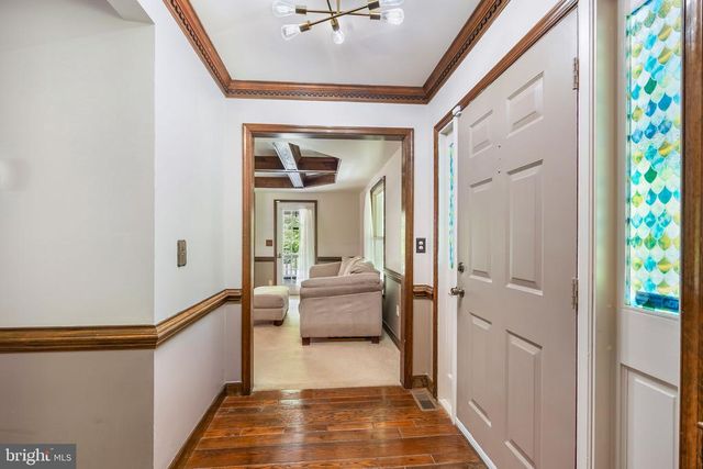 2065 SPOTSWOOD DR, Locust Grove, VA 22508