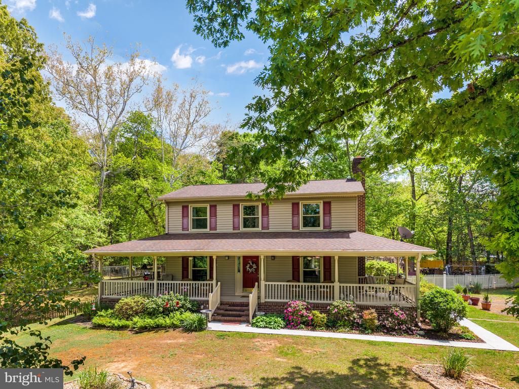 2065 SPOTSWOOD DR, Locust Grove, VA 22508