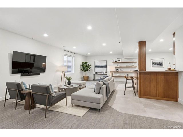 2415 S Madison St, Denver, CO 80210