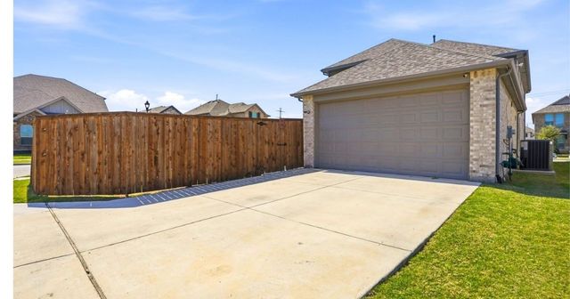12436 Penson Street, Fort Worth, TX 76052