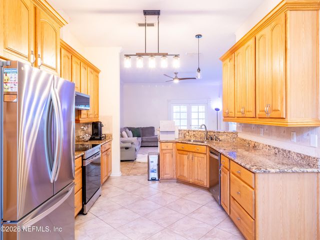 2704 COACHMAN LAKES Drive, Jacksonville, FL 32246