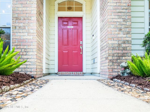 2704 COACHMAN LAKES Drive, Jacksonville, FL 32246