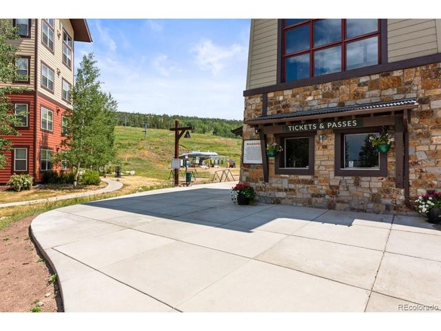 152 Village Rd B206, Granby, CO 80446