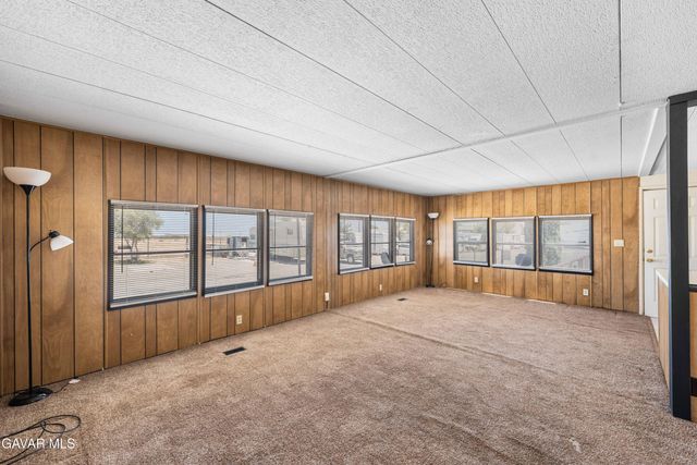 2121 Nadeau Street Spc C1, Mojave, CA 93501