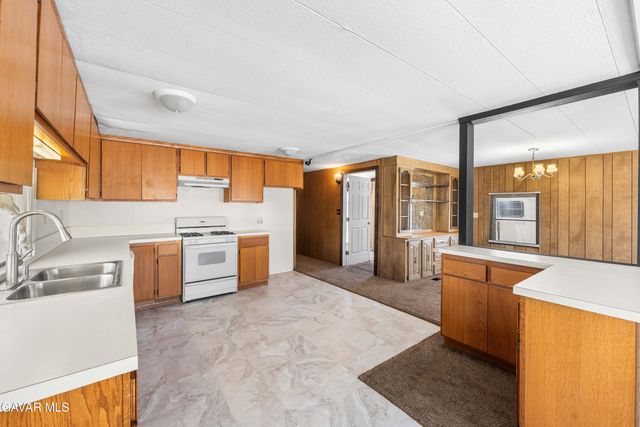 2121 Nadeau Street Spc C1, Mojave, CA 93501