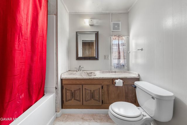 2121 Nadeau Street Spc C1, Mojave, CA 93501